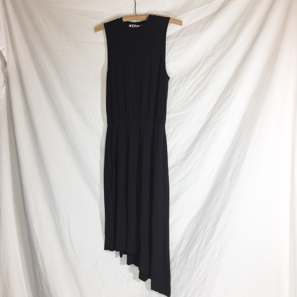 THREE DOTS | black knit dress w/ asymmetric hem